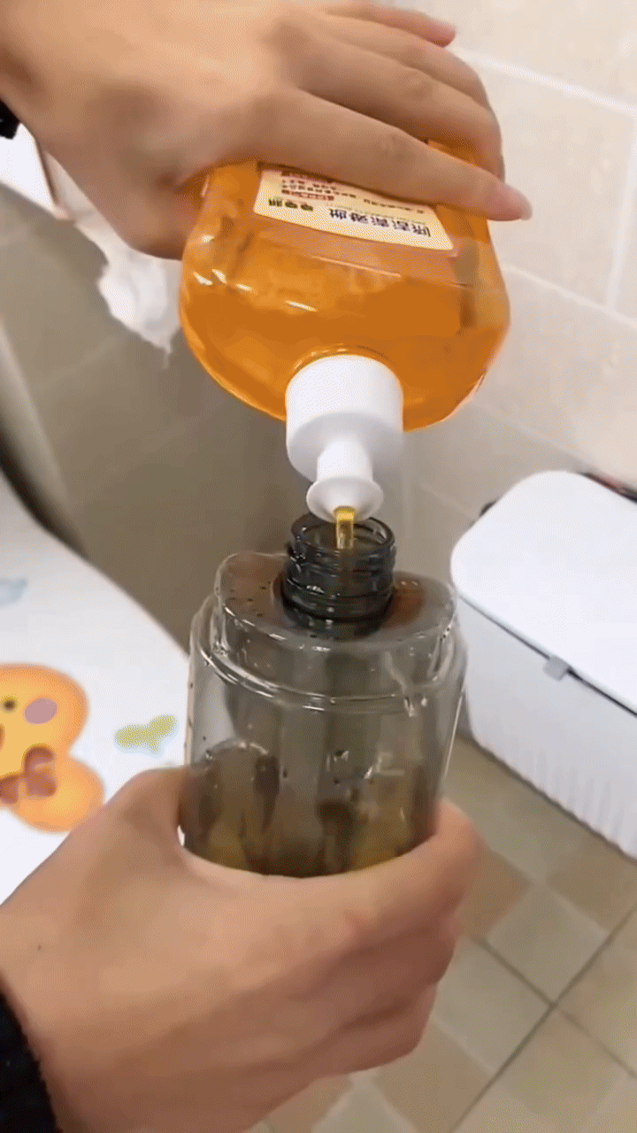 🧼 Cleaning Spray Mop – Fast, Easy & Bucket-Free Floor Cleaning